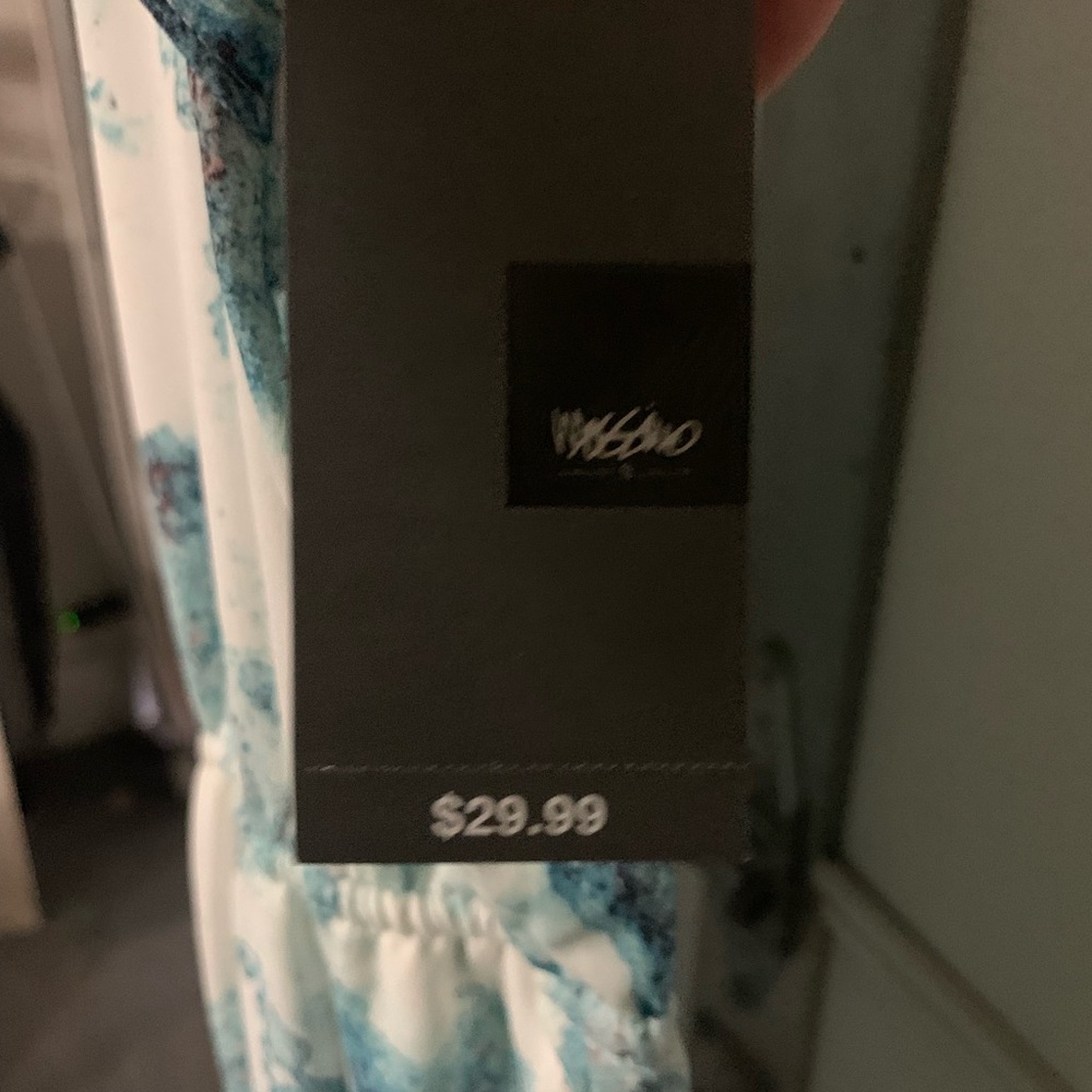 Spring romper , never worn - Picture 5 of 5